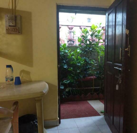 Economy Kamer met Gedeelde Badkamer, Casa De Olga