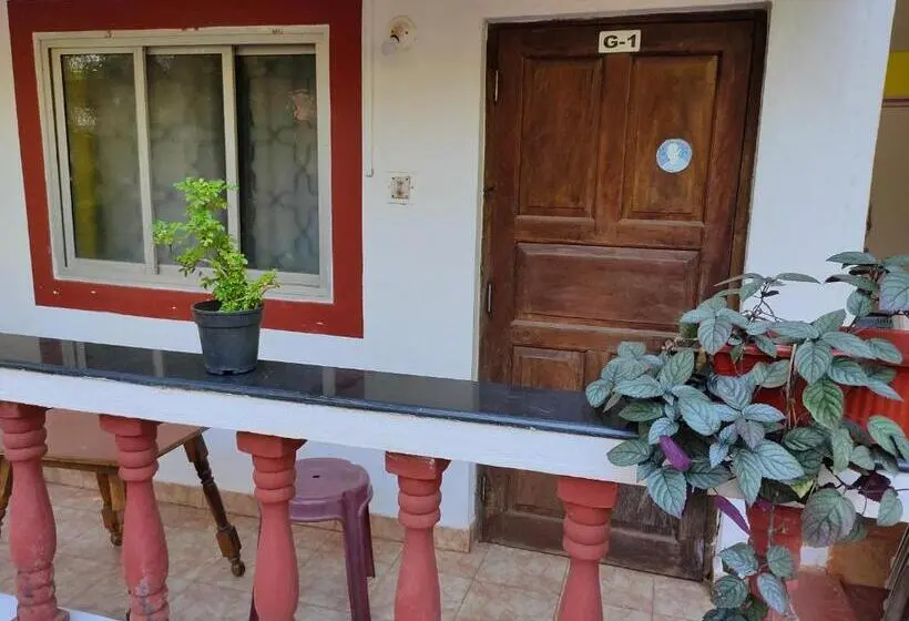 Economy Zimmer, Casa De Olga