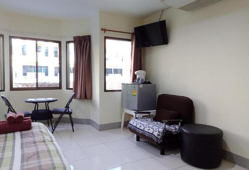 Номер Superior, Living Room Guesthouse & Cafe Bar