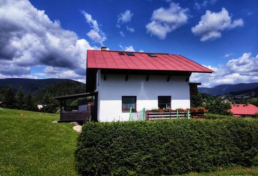 Студио Стандарт с Балконом, Penzion Daniela