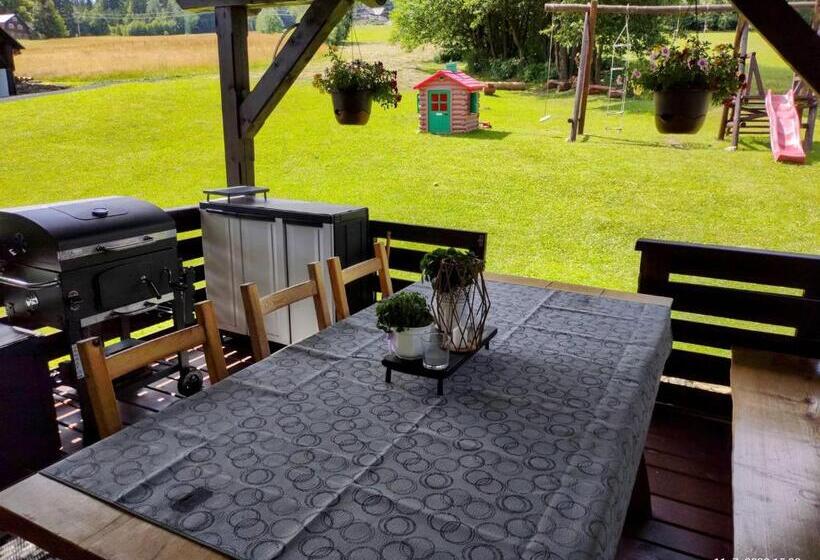 Студио Стандарт с Балконом, Penzion Daniela