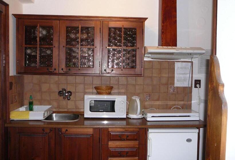 スイート, Penzion Hana