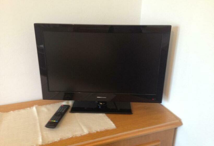 اتاق استاندارد با بالکن, Pension Bergblick