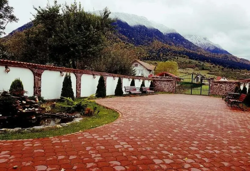 スタンダードルーム, Pensiunea Casa Zarnesteana