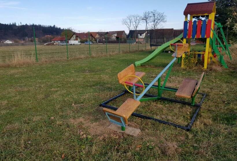 スタンダードルーム, Pensiunea Casa Zarnesteana