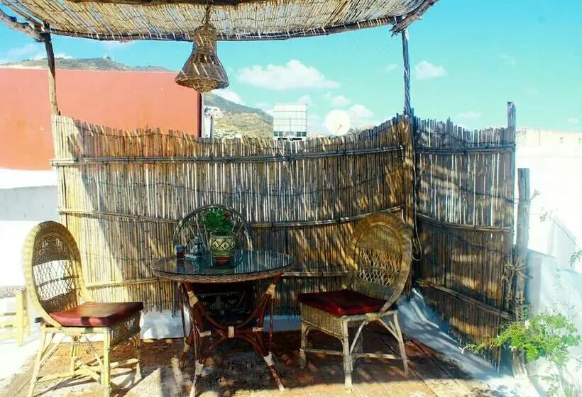 اتاق استاندارد, Riad Khmisa