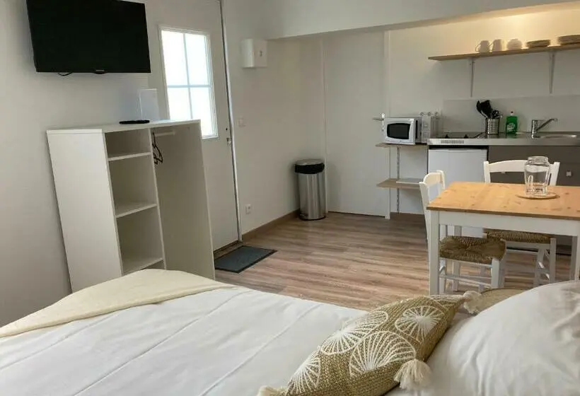 استودیوی استاندارد, Appart’hôtel Saint Patrice