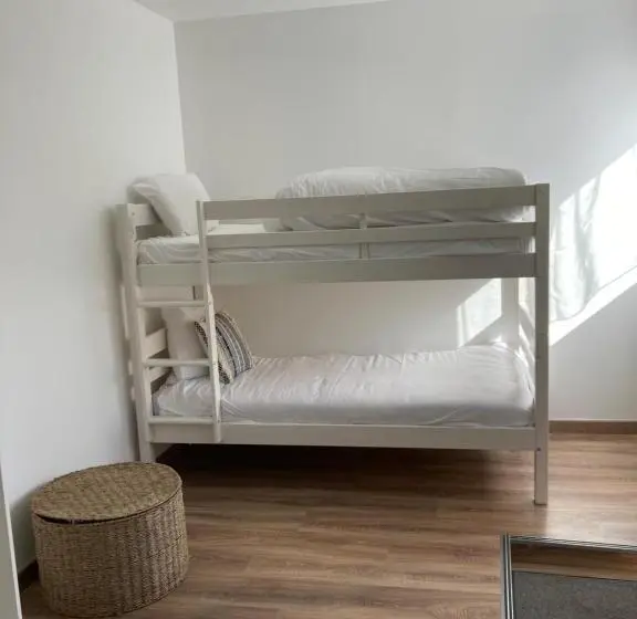 استودیوی استاندارد, Appart’hôtel Saint Patrice