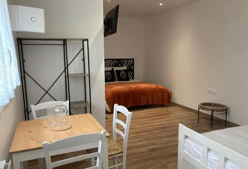 استودیوی استاندارد, Appart’hôtel Saint Patrice