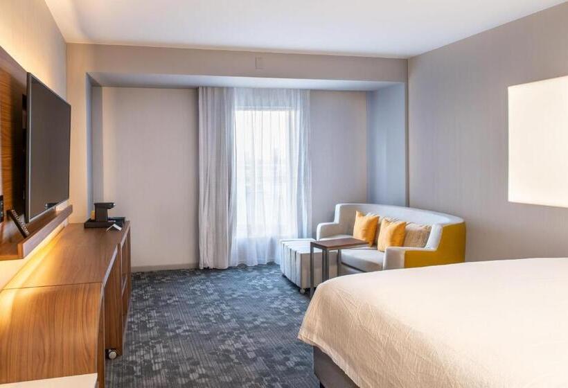 带大床的套房, Courtyard By Marriott Mexicali