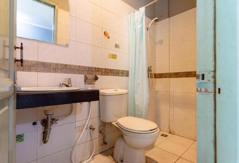 חדר דלוקס, Reddoorz Plus @ Jalan Iskandar Muda Medan