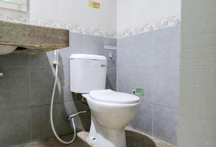 חדר משפחתי, Reddoorz Plus @ Jalan Iskandar Muda Medan