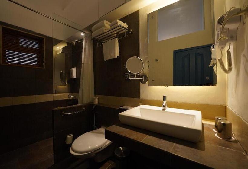 غرفة ديلوكس مزودة بشرفة, Zone Connect By The Park Calangute