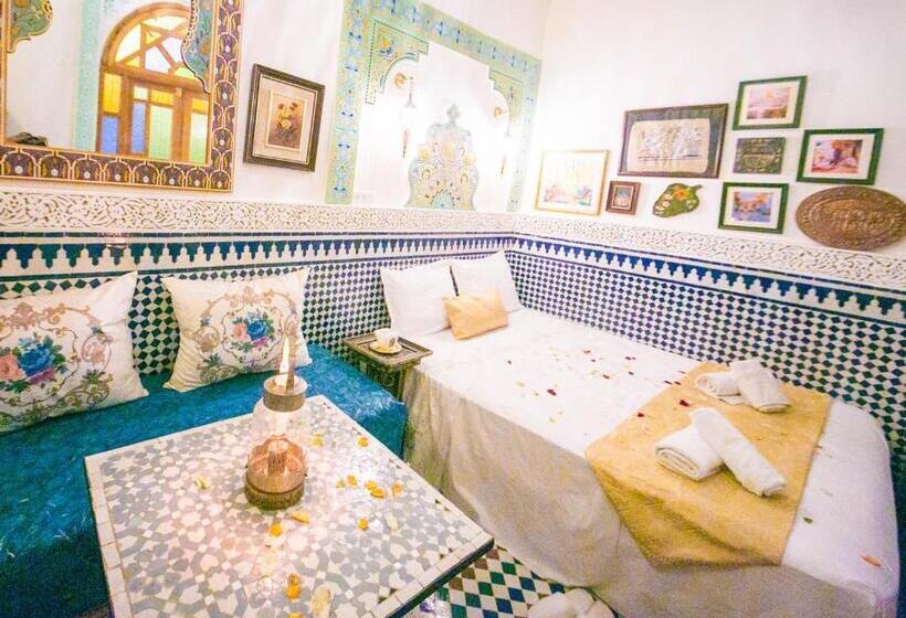 اتاق سوپریور سه تخته, Palais Fes Yahya