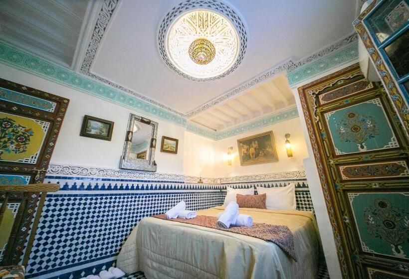 اتاق استاندارد سه تخته با چشمانداز, Palais Fes Yahya