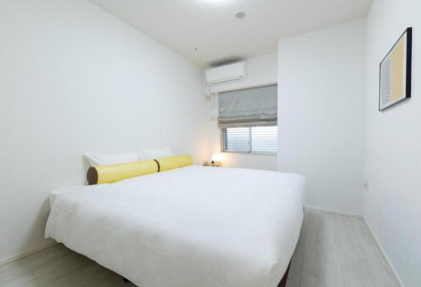 带1个卧室的带阳台的公寓, クリスタルエグゼ南紀白浜2