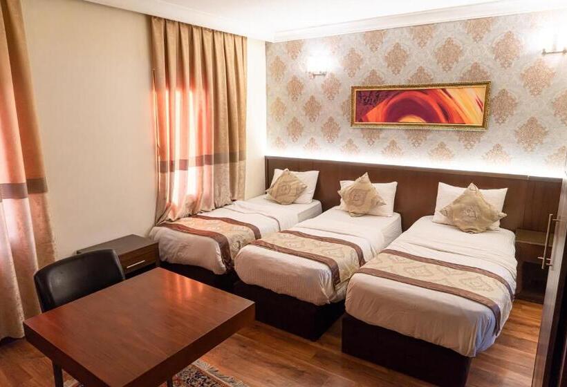 اتاق اجرایی سه نفره, Bl Hotel S Erbil