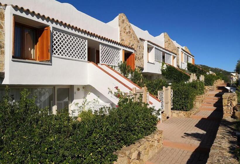 Superior 2-bedroom flat with sea view, Capo Ceraso Family Resort