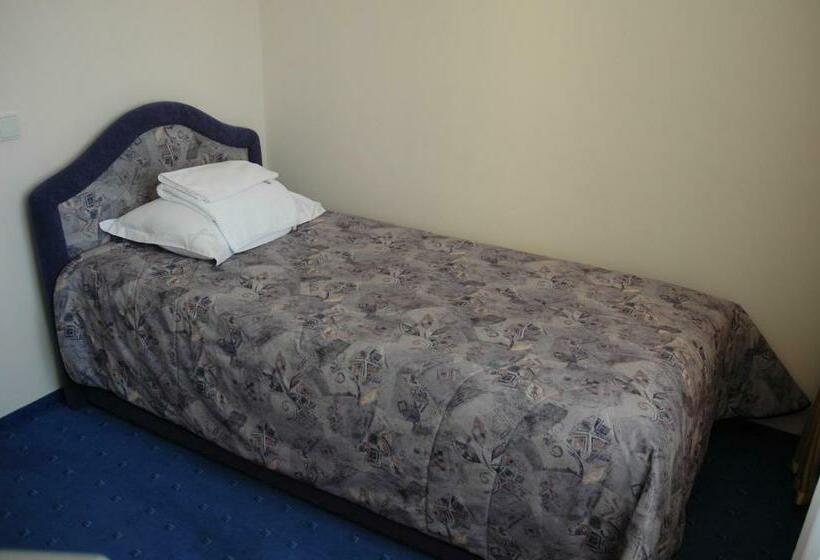 اتاق استاندارد یک نفره, готель поляна квеле