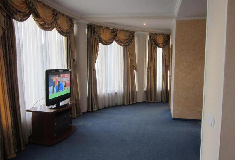 سوییت, готель поляна квеле