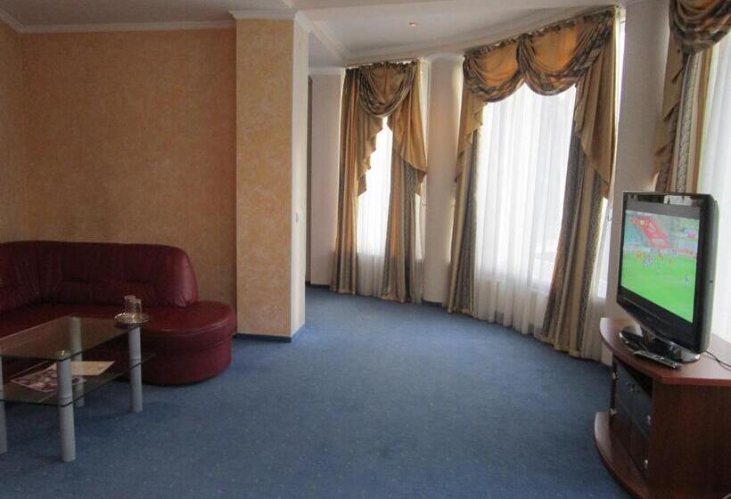 سوییت, готель поляна квеле