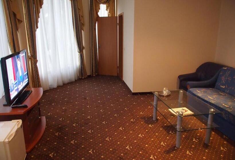 سوییت, готель поляна квеле