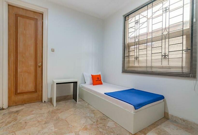 Economy Éénpersoonskamer, Koolkost Near Simpang Dago 2