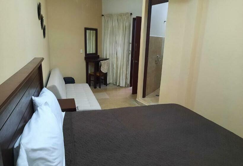 غرفة قياسية, Suites Del Risco