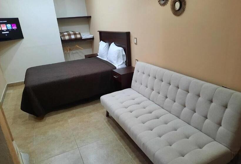 غرفة قياسية, Suites Del Risco