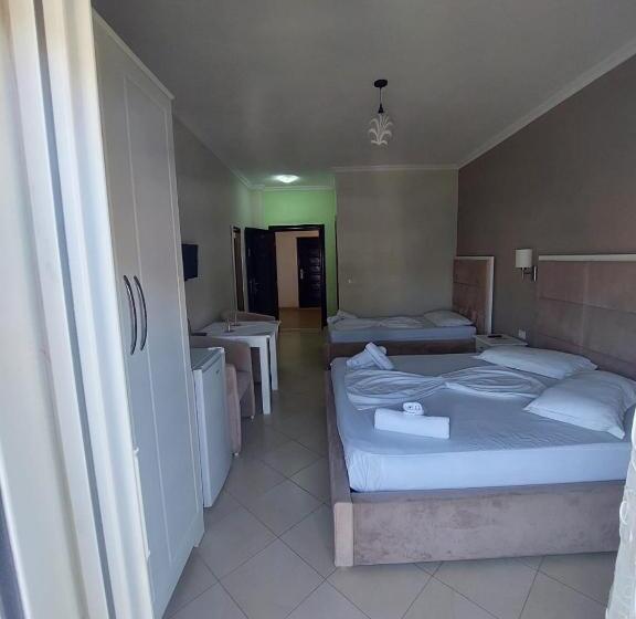 דירה בת חדר שינה 1 עם נוף, Velmar