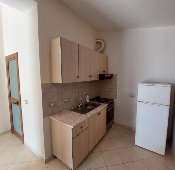 דירת פנטהאוז 1 חדרי שינה, Velmar