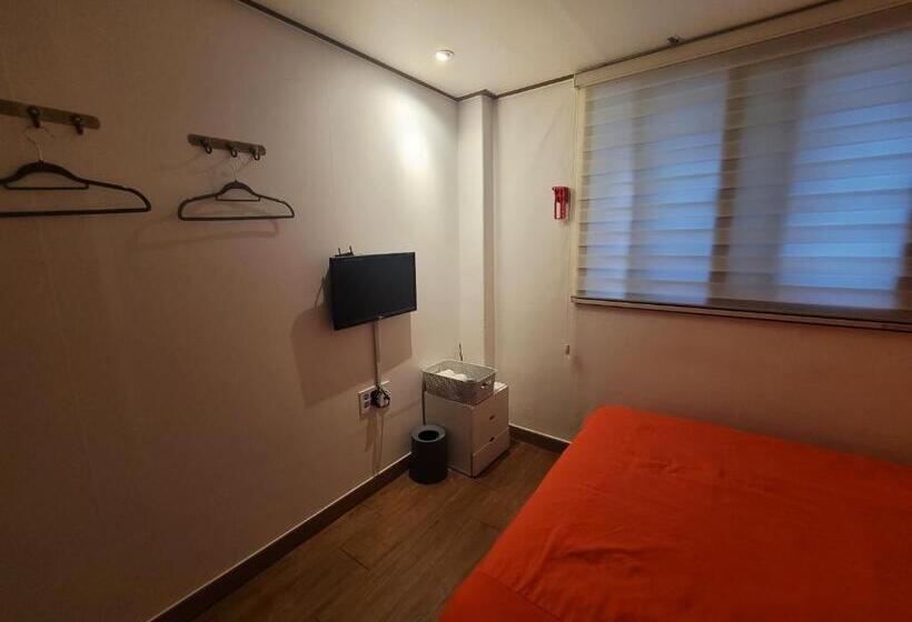 スタンダードルーム, Olive Hostel Myeongdong
