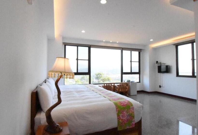 سوییت خانوادگی, 巨缿民宿巨象民宿