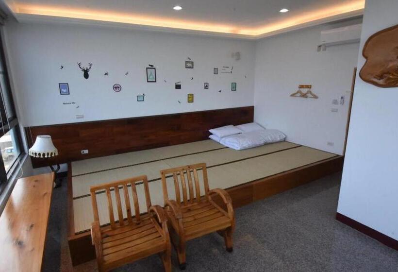 اتاق خانوادگی با چشمانداز کوه, 巨缿民宿巨象民宿