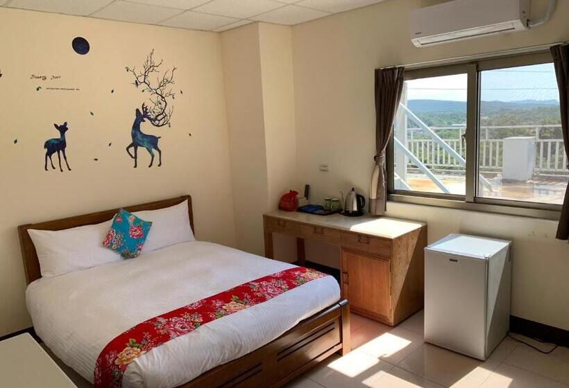 اتاق استاندارد با چشمانداز کوهستان, 巨缿民宿巨象民宿