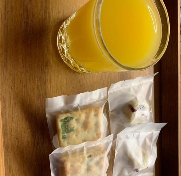 اتاق خانوادگی با چشمانداز کوه, 巨缿民宿巨象民宿