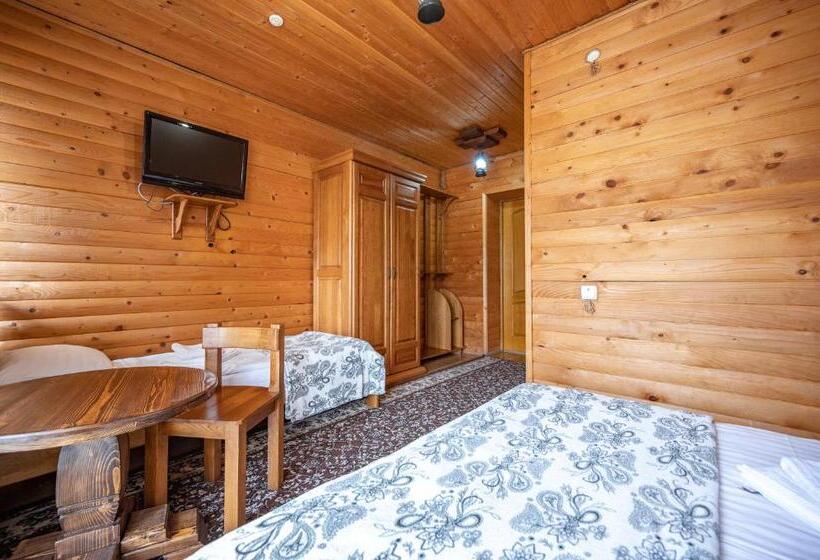 Номер Стандарт Трехместный, марина