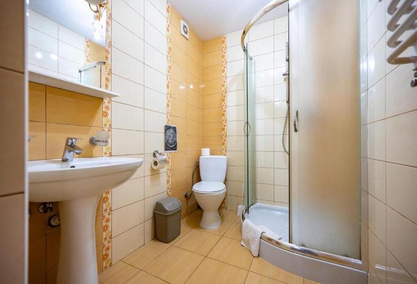 اتاق استاندارد سه نفره, марина