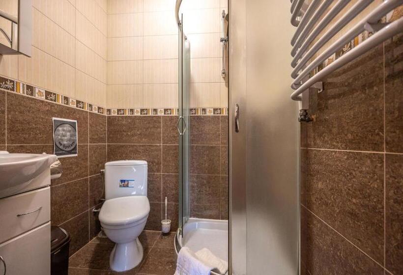 سوئیت با بالکن, марина