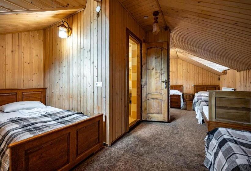 اتاق خانوادگی, марина