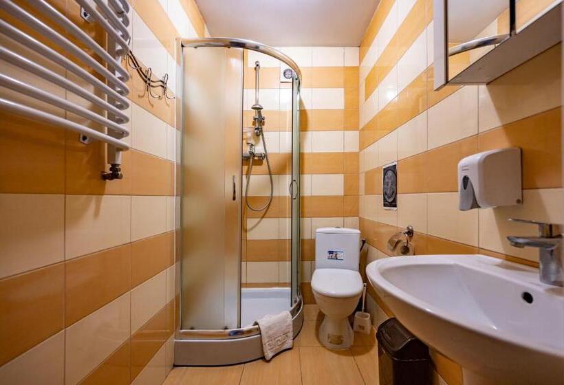 اتاق خانوادگی, марина