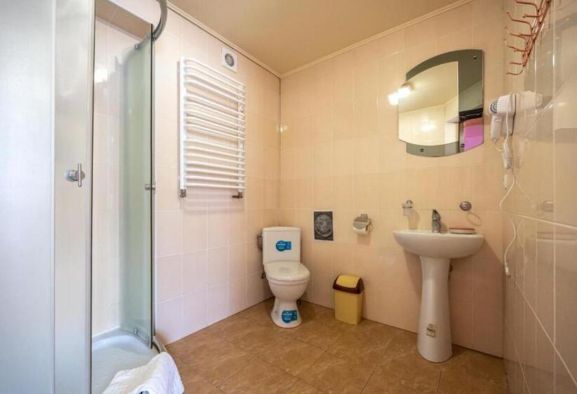 سوییت خانوادگی, марина