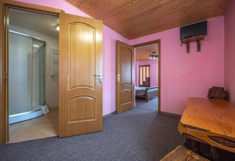 سوییت خانوادگی, марина