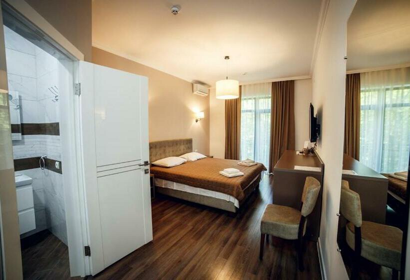 Standardzimmer, кайзервальд клуб