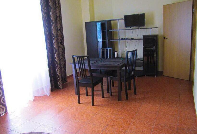 اتاق استاندارد با بالکن, перлина