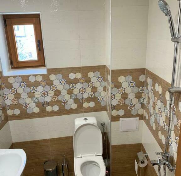 Standard Trippelrum, сининкова къща