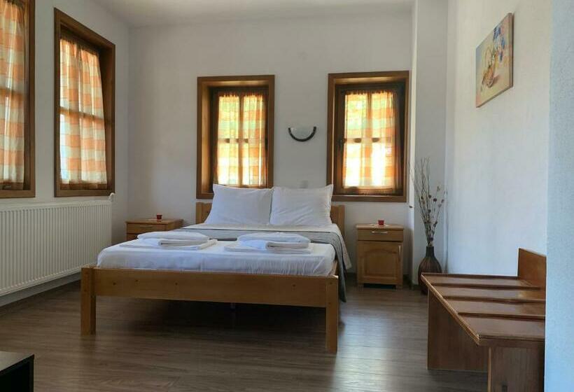 Standardrum, сининкова къща