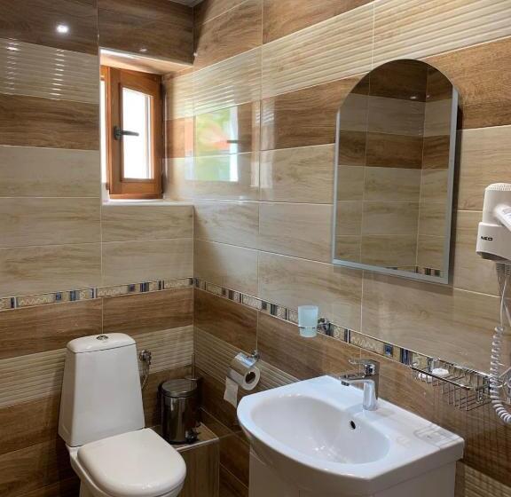 Standardrum, сининкова къща