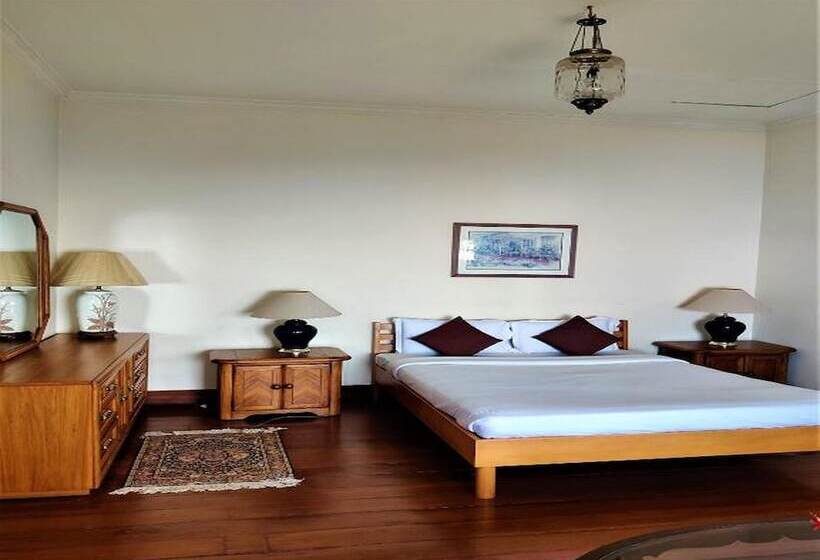 Quarto Deluxe, Onondaga Kodaikanal