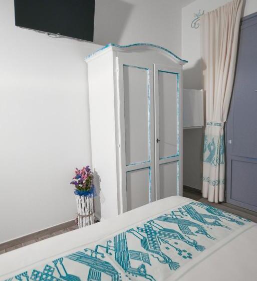 חדר סטנדרט עם מרפסת, Made